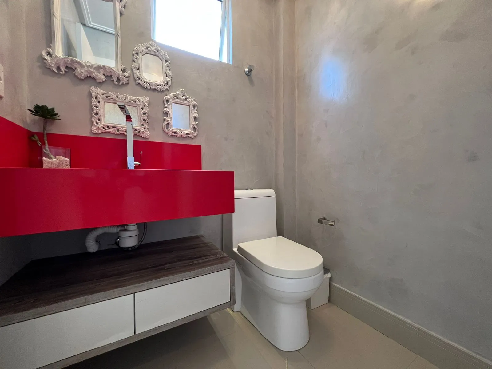 Imagem Apartamento com vista para o mar à venda com 178m2 por R$ 2.880.000,00