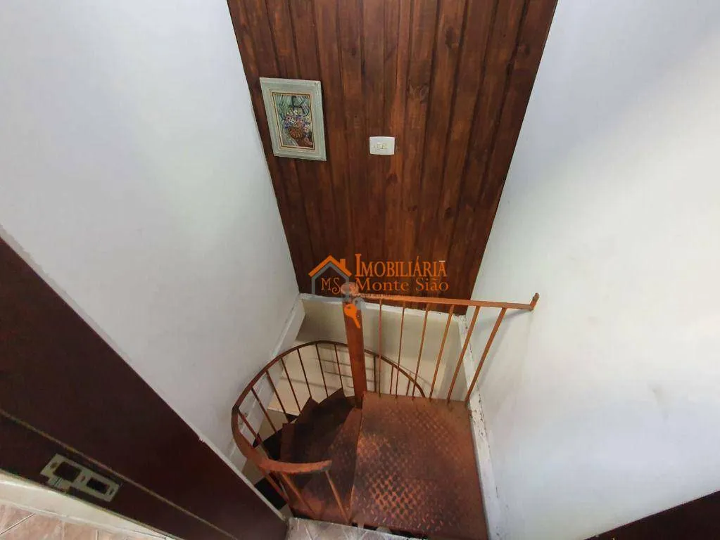 Imagem Sobrado com 3 dormitórios à venda, 398 m² por R$ 1.272.000,00 - Jardim Rosa de Franca - Guarulhos/SP