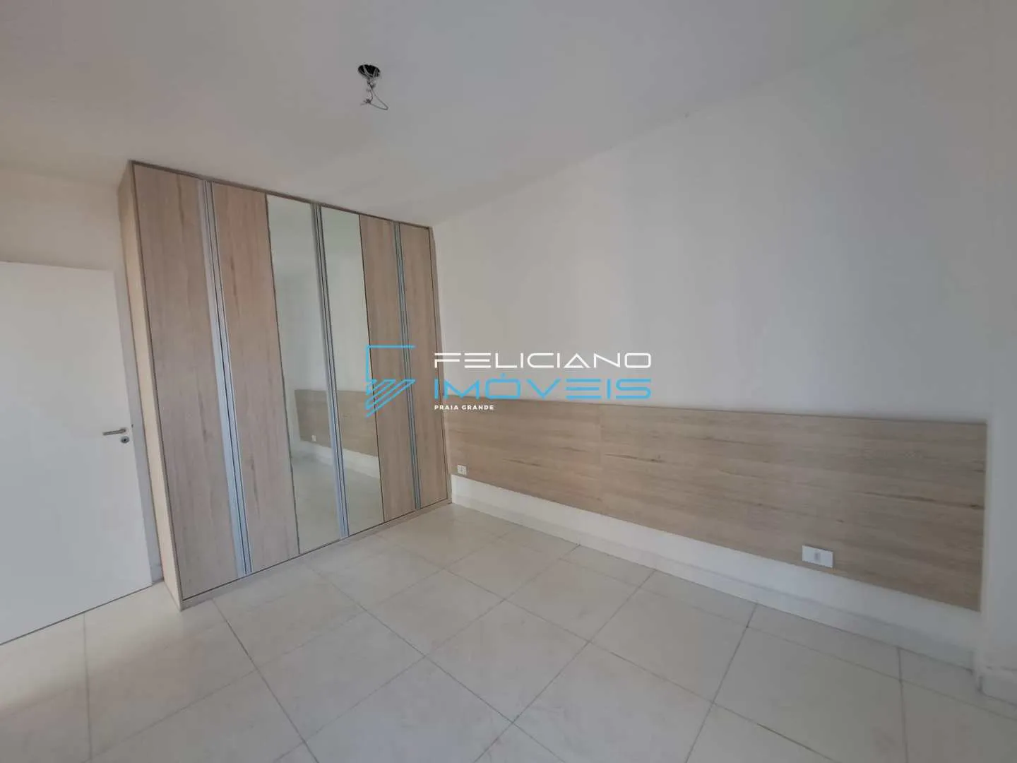 Imagem Apartamento com 2 quartos, Aviação, Praia Grande - R$ 1.1 mi, Cod: 811