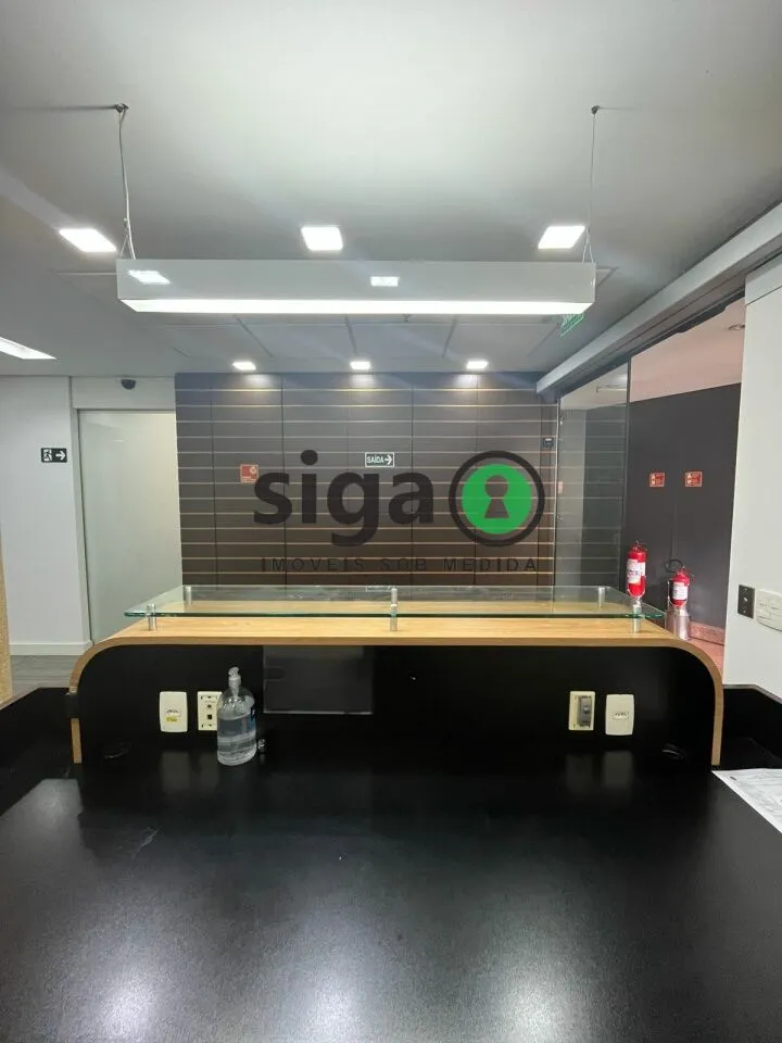 Imagem Sala Comercial e 4 banheiros para Locação, 290 m² por R$ 41.000,00