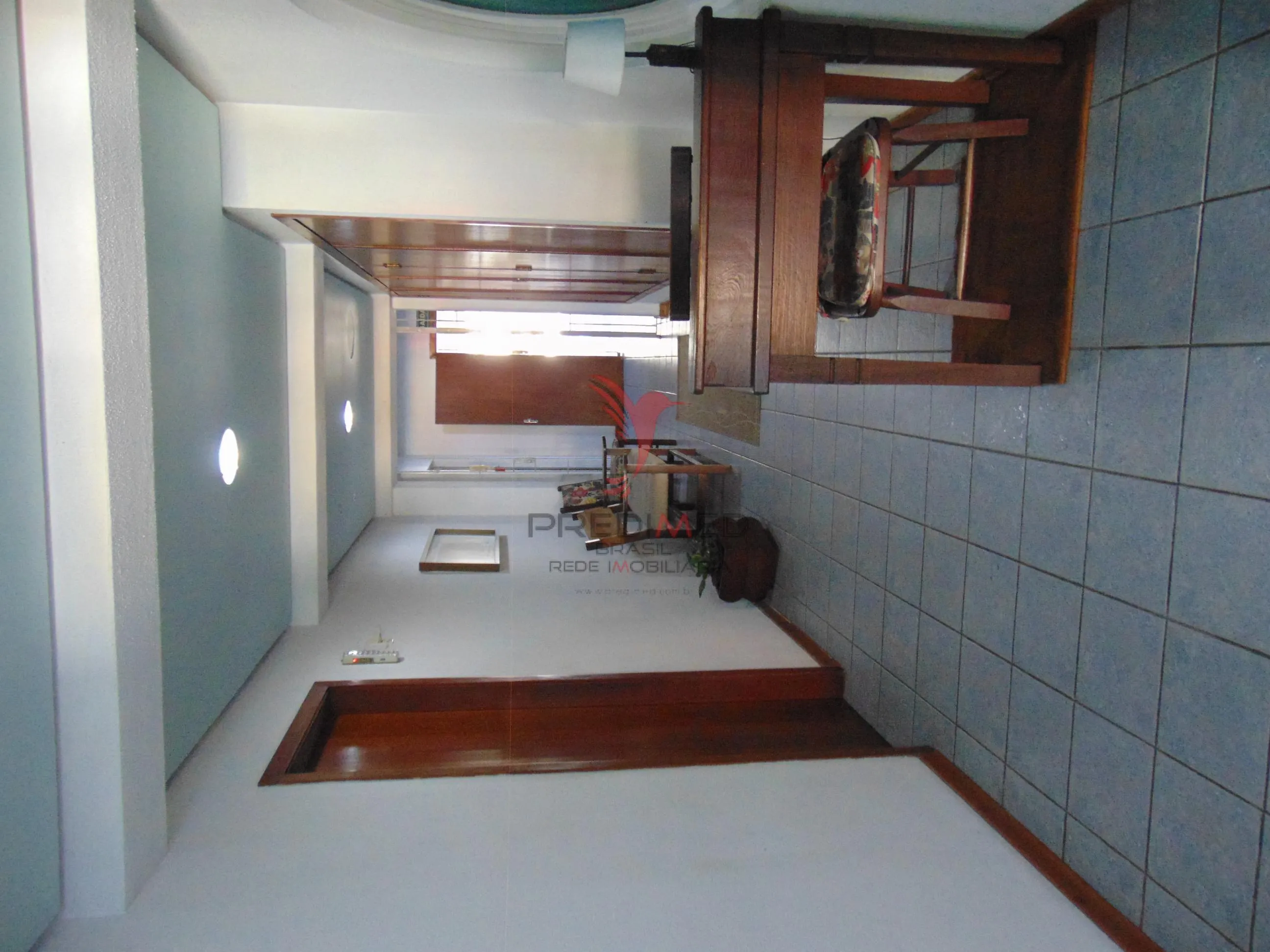 Imagem Venda: Apto 2 Quartos, Garagem, Elevador. Ficam Móveis da Cozinha, Banheiro e Quarto