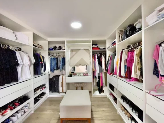 Imagem Casa de Condomínio em Aldeia da Fazendinha - Carapicuíba