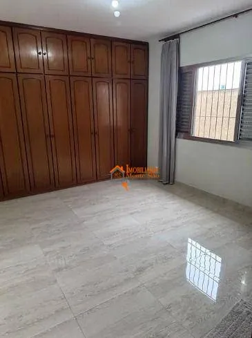 Imagem Sobrado com 3 dormitórios à venda, 250 m² por R$ 850.000 - Jardim Angélica - Guarulhos/SP