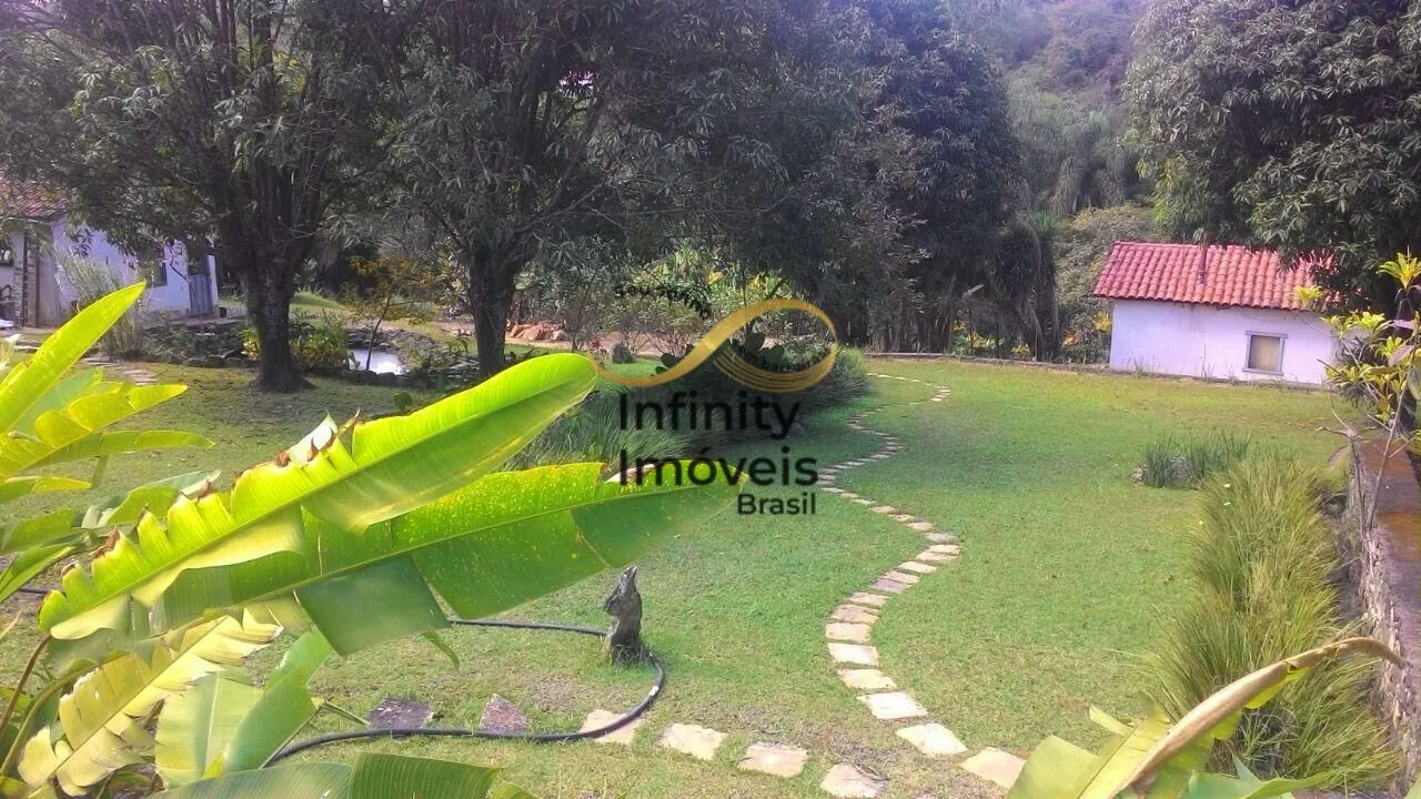 Imagem LINDA CASA DE CAMPO A VENDA NA REGIÃO DE BRUMADINHO - MG
