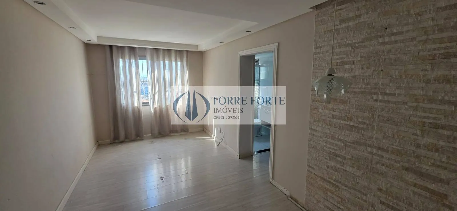Imagem Lindo Apartamento com 2 dormitórios em Vila Ivone