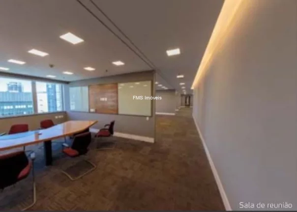 Imagem Conjunto comercial com 2098m² na Faria Lima