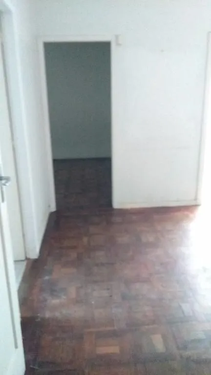 Imagem Casa para Venda - 485m², 5 dormitórios, sendo 1 suites, 1 vaga - Petrópolis