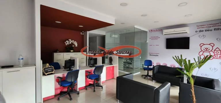 Imagem PRÉDIO COMERCIAL À VENDA EM CANINDÉ (METRÔ SANTANA)