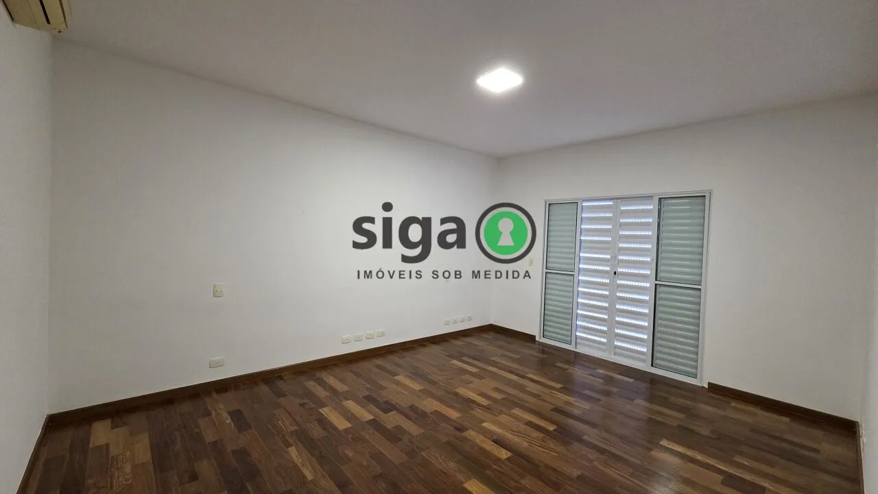 Imagem Casa em condomínio à venda e locação com 300m², 5 quartos e 2 vagas no Panamby