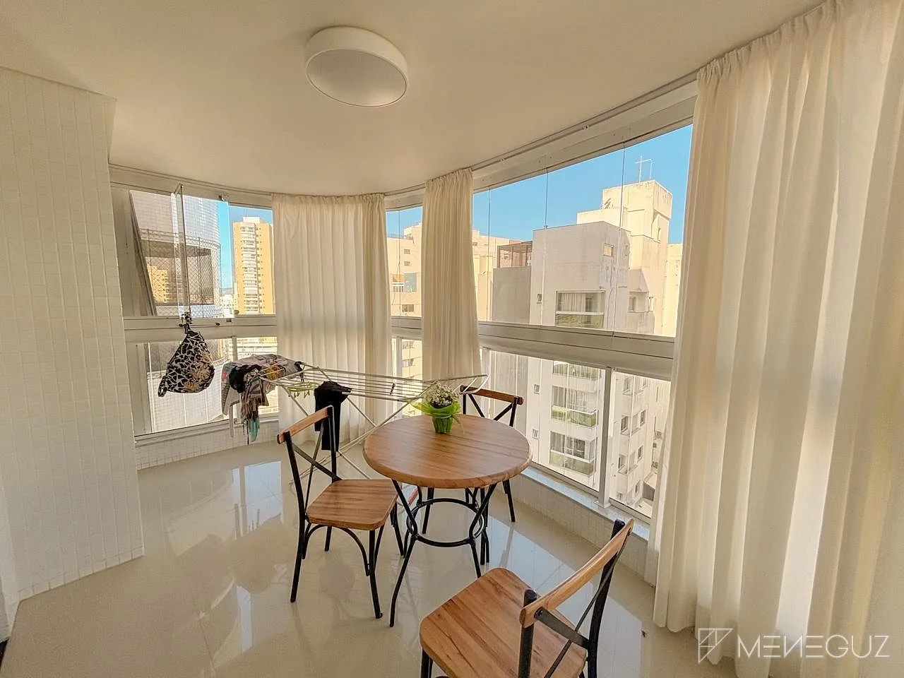 Imagem Apartamento 3 quartos a venda a uma quadra do mar da Praia do Morro