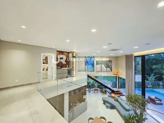 Imagem Casa à venda, com 6 quartos, 550m2