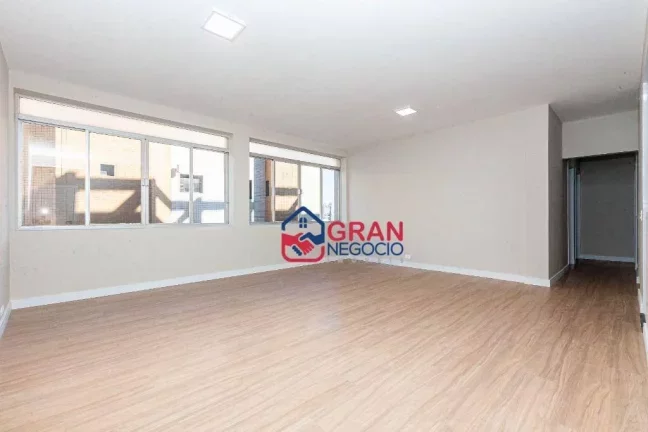 Imagem Apartamento com 3 dormitórios à venda - Centro - Curitiba/PR
