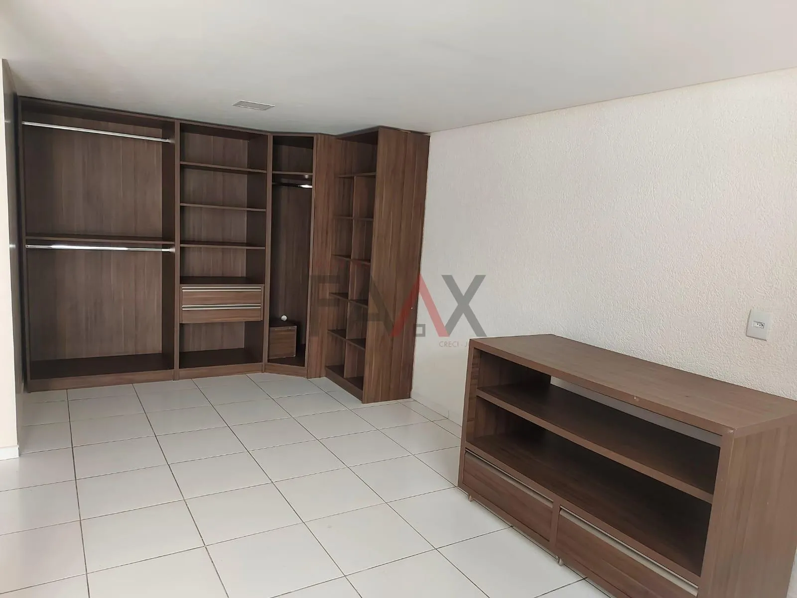 Imagem Casa semi-mobiliada com 4 dormitórios para locação, Alto da XV, GUARAPUAVA - PR