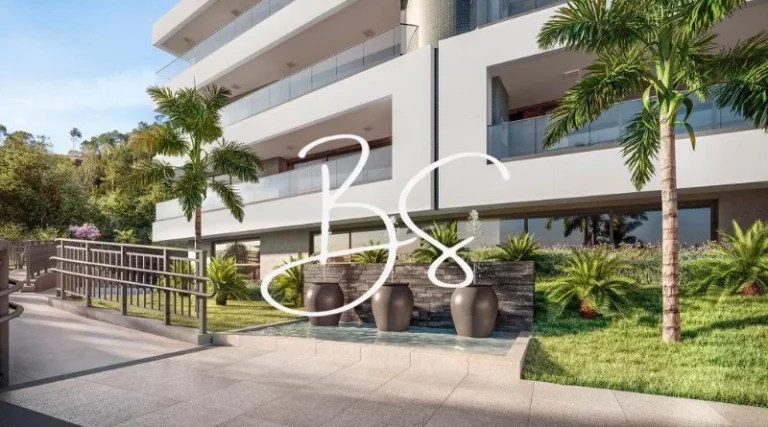 Imagem Apartamento RESIDENCIAL em FLORIANÓPOLIS - SC, Florianópolis