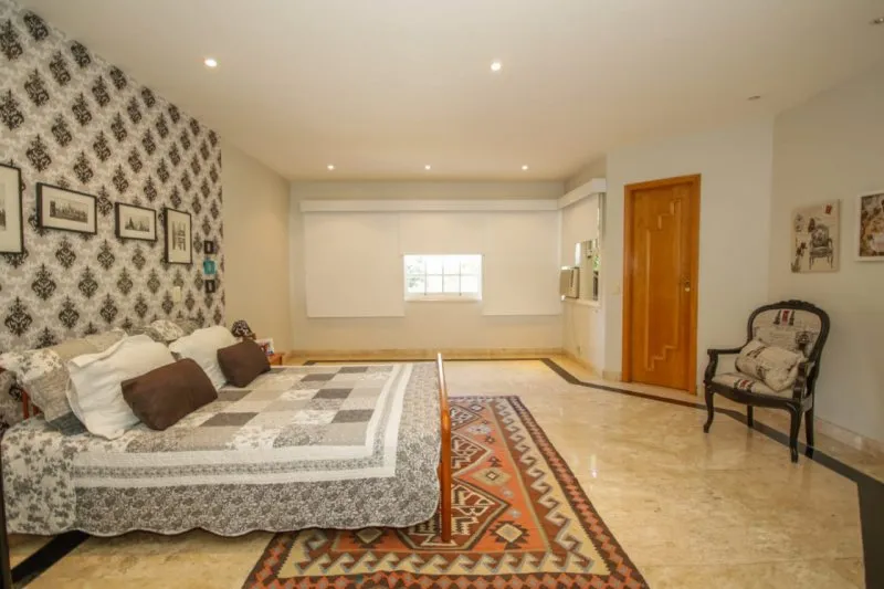 Imagem Casa Alto Padrão a Venda no bairro Barra da Tijuca - Rio de Janeiro, RJ