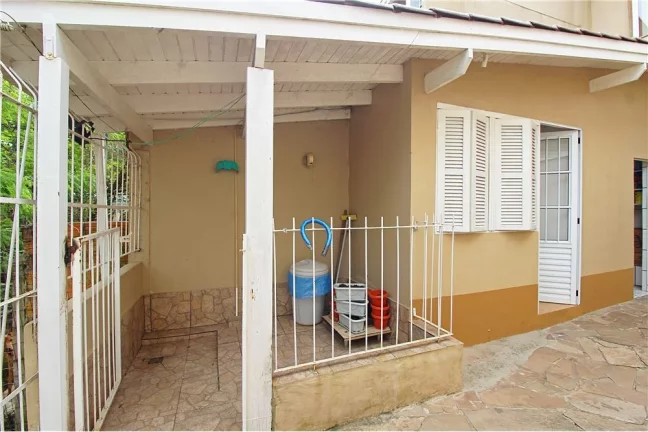 Imagem Casa para venda no bairro Medianeira em Porto Alegre