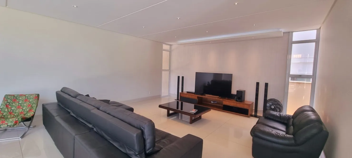 Imagem Casa à venda 4 Quartos, 4 Suites, 4 Vagas, Pindamonhangaba - SP | COLONIAL VILLAGE