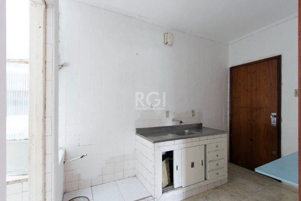 Imagem Apartamento para Venda - 101m², 3 dormitórios, 1 vaga - Menino Deus