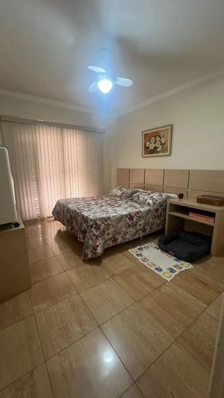 Imagem Sobrado 3 Dormitórios à venda no Jardim Prestes de Barros, Zona Leste de Sorocaba,
