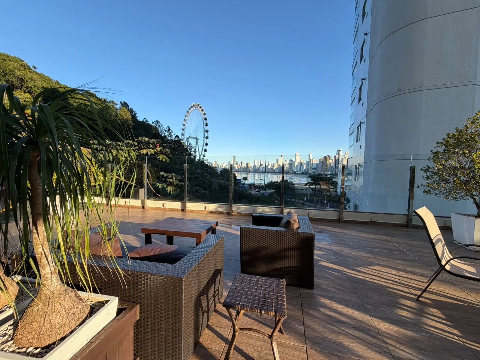 Imagem Apartamento à venda com 90m2 por R$ 2.150.000,00