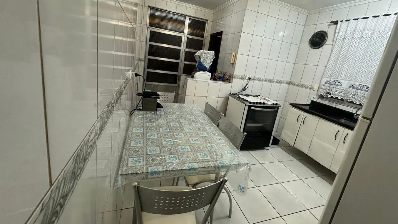Imagem Casa com 3 Quartos à Venda, 275 metros em Bom Retiro - Santos