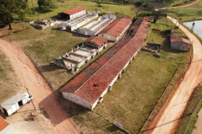 Imagem BELO SÍTIO LOCALIZADO EM ITÚ, INFRAESTRUTURA COMPLETA E DIVERSAS CONSTRUÇÕES JÁ PRONTAS!