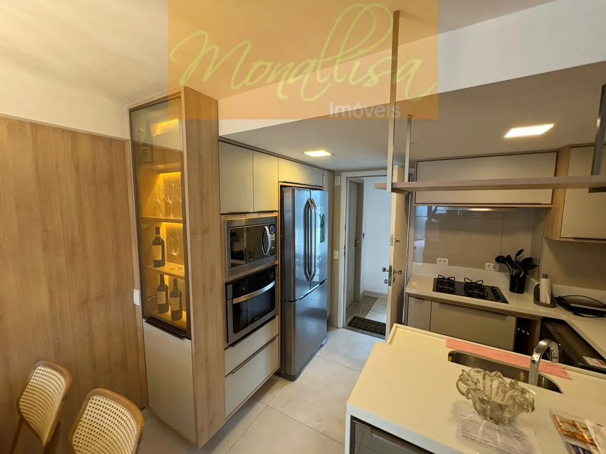 Imagem Apartamento com 2 Quartos e 1 Suíte na Barra da Tijuca, Rio de Janeiro - Ap0852