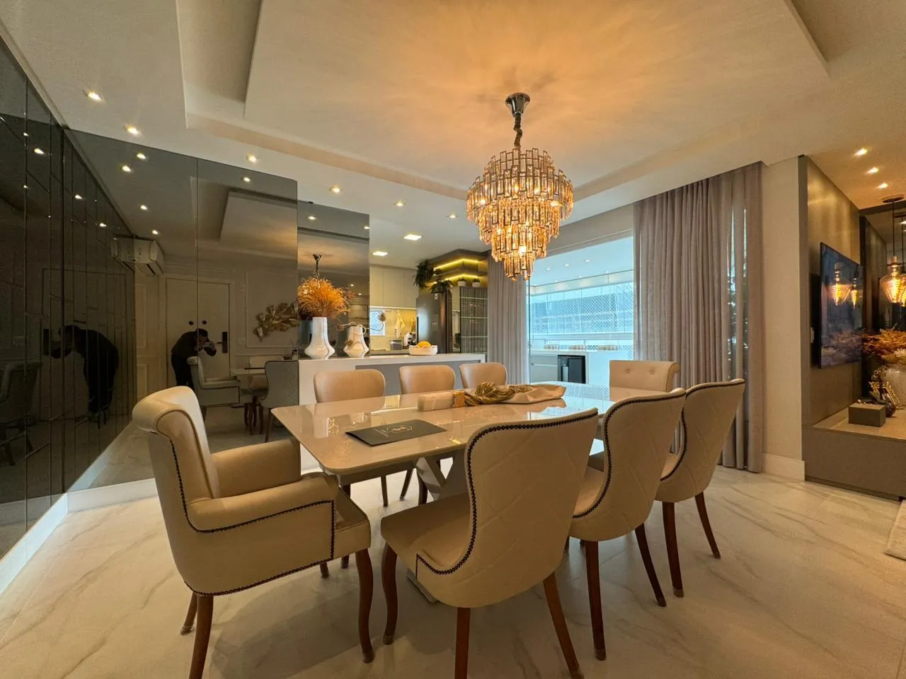 Imagem Apartamento à venda com 142m2 por R$ 3.500.000,00