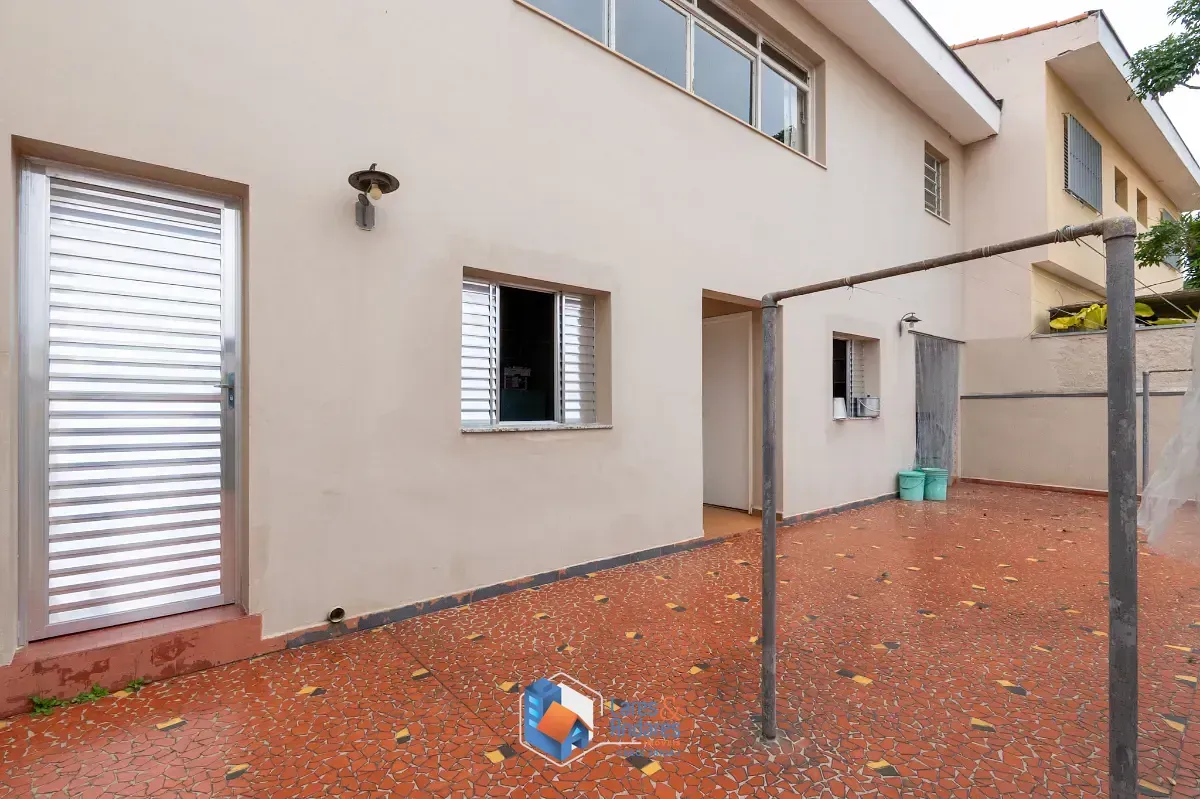 Imagem Casa para venda em Jardim Jussara com 3 quartos, sendo 1 suíte, 414m²