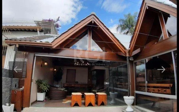 Imagem Casa para Venda - 209.54m², 3 dormitórios, sendo 1 suites, Ideal