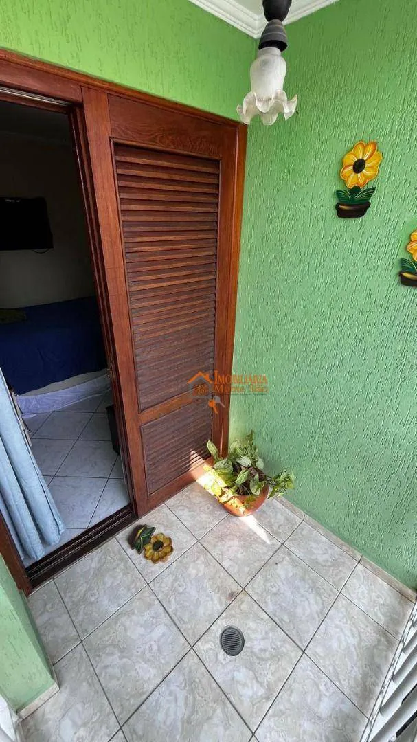 Imagem Sobrado com 3 dormitórios à venda, 134 m² por R$ 710.000,00 - Gopoúva - Guarulhos/SP