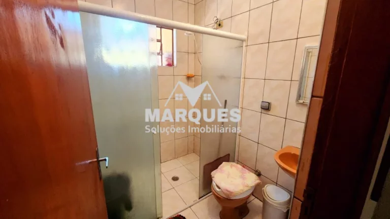 Imagem 2 Casas no Jardim Amanda II, Oportunidade Imperdível!