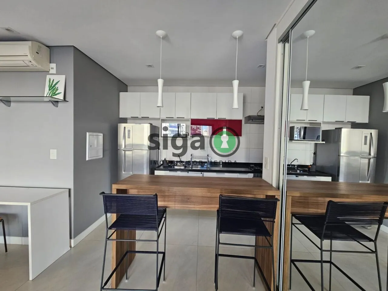 Imagem Apartamento mobiliado para alugar no Condomínio Limited Funchal