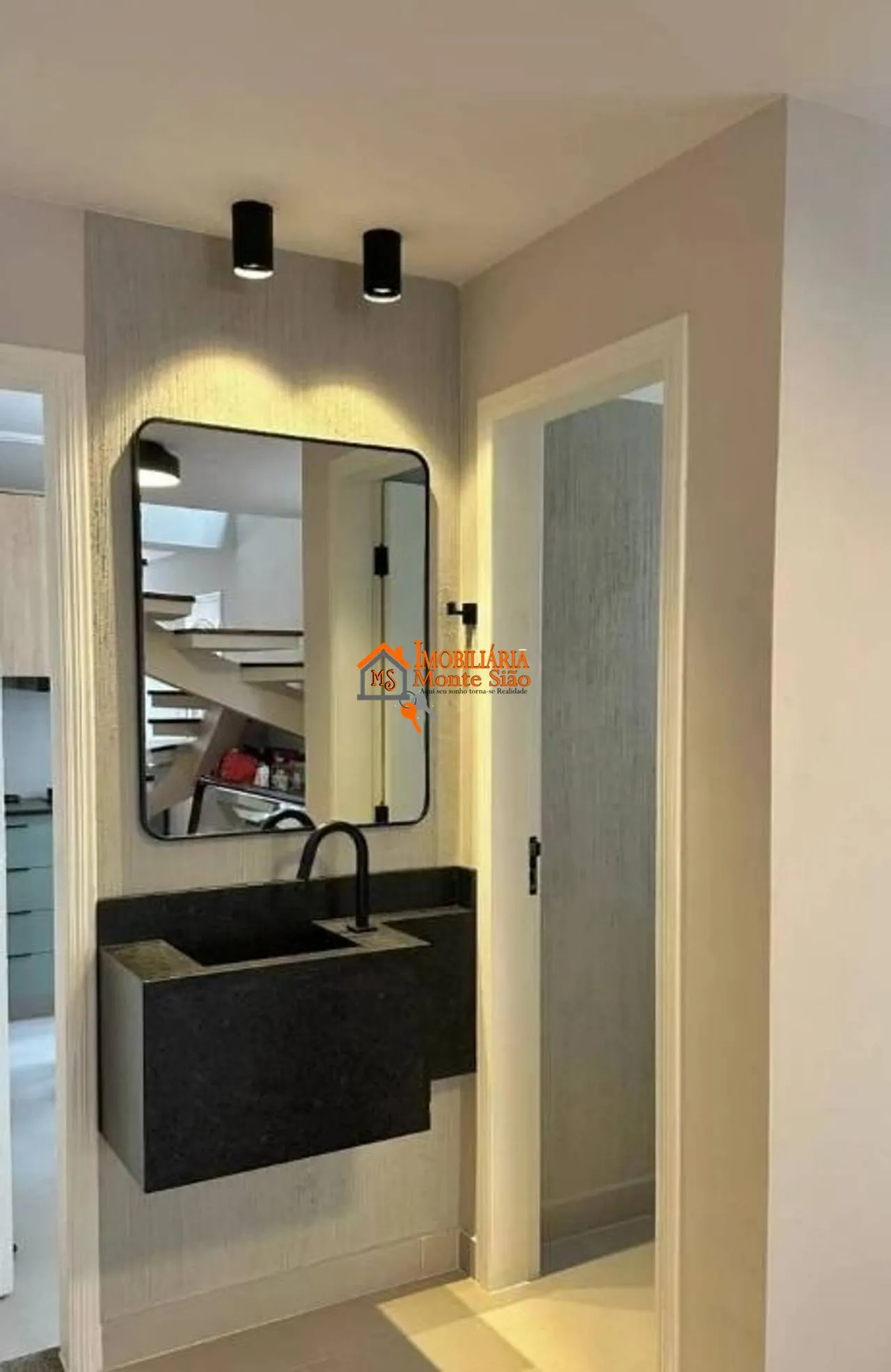 Imagem Sobrado com 3 dormitórios à venda, 187 m² por R$ 1.010.000 - Jardim Maia - Guarulhos/SP