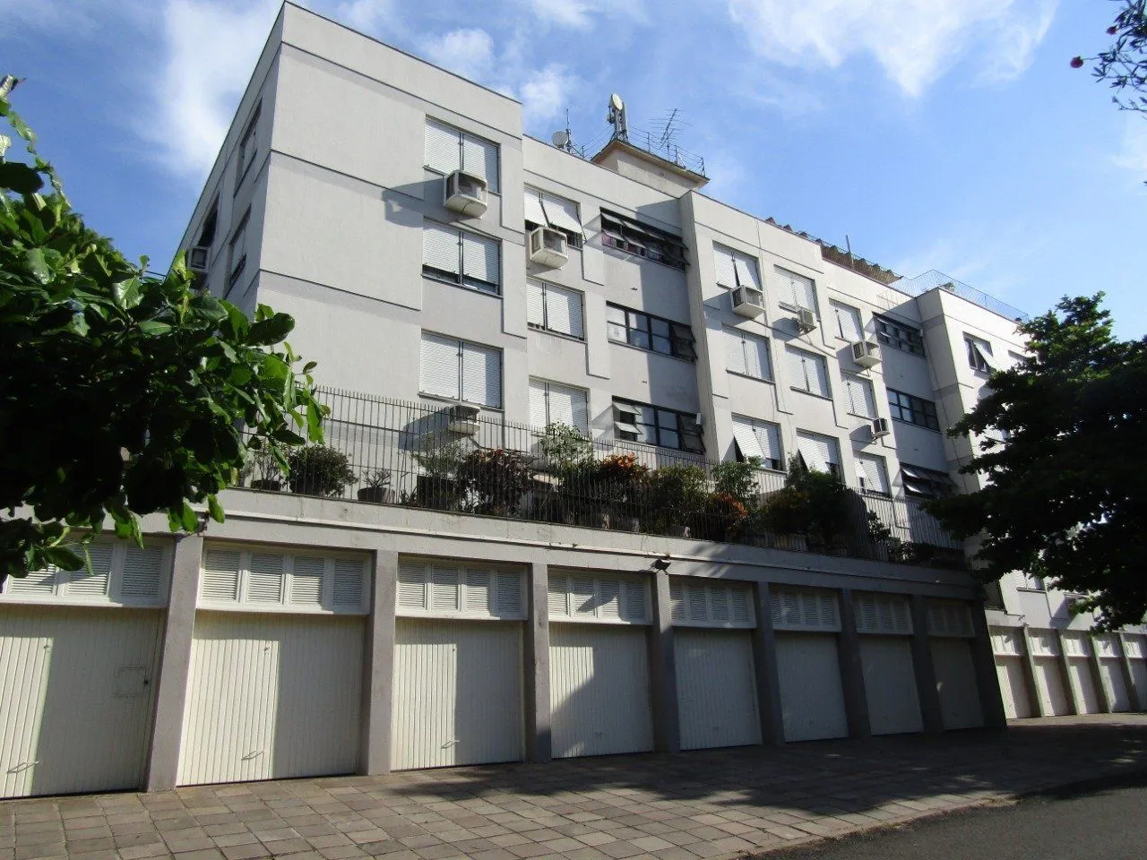 Imagem Apartamento para Venda - 71.01m², 2 dormitórios, 2 vagas - São João