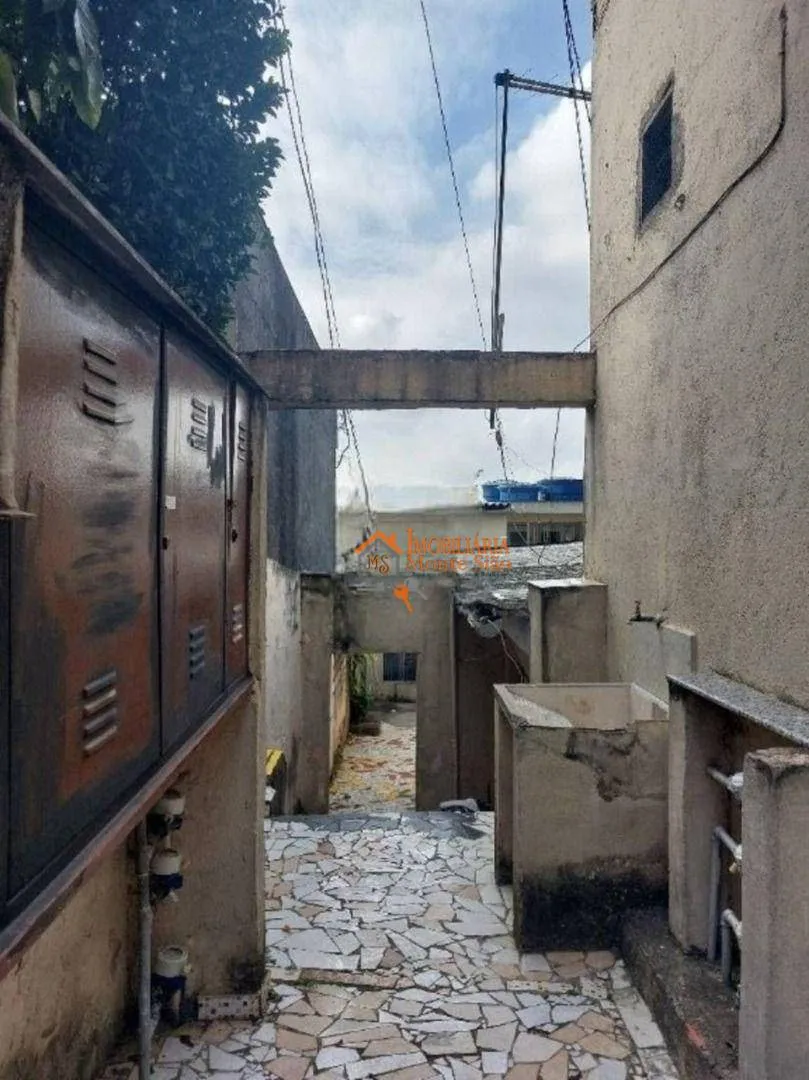 Imagem Sobrado com 8 dormitórios à venda, 480 m² por R$ 639.000,00 - Parque Uirapuru - Guarulhos/SP