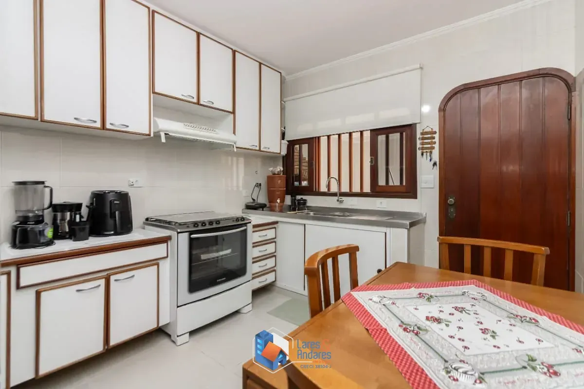 Imagem Casa para venda em Cupecê com 4 quartos, sendo 2 suítes, 208m²