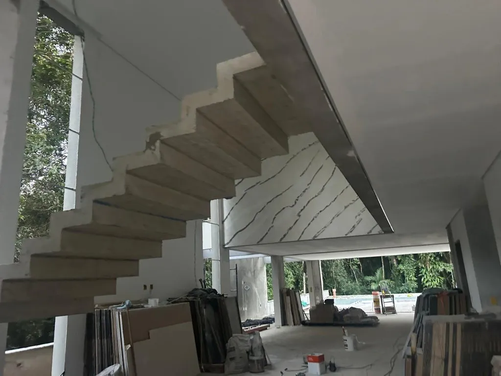 Imagem Casa de luxo à venda em Riviera, Bertioga-SP: 7 quartos, 7 suítes, 8 banheiros, 4 vagas de garagem, 788m². Aproveite!