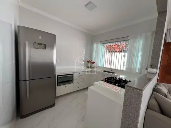 Imagem Casa Linear em Morada de Laranjeiras - Porteira fechada