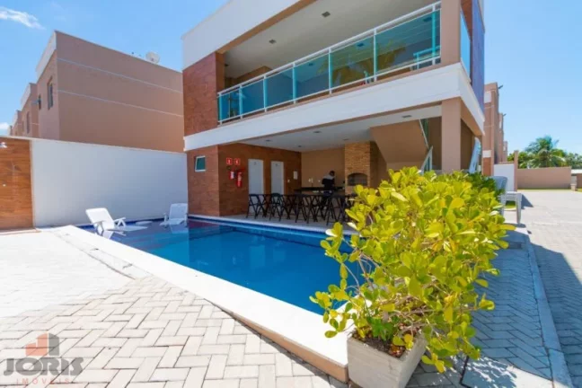 Foto do imóvel Casa Duplex a Venda - Eusébio, CE