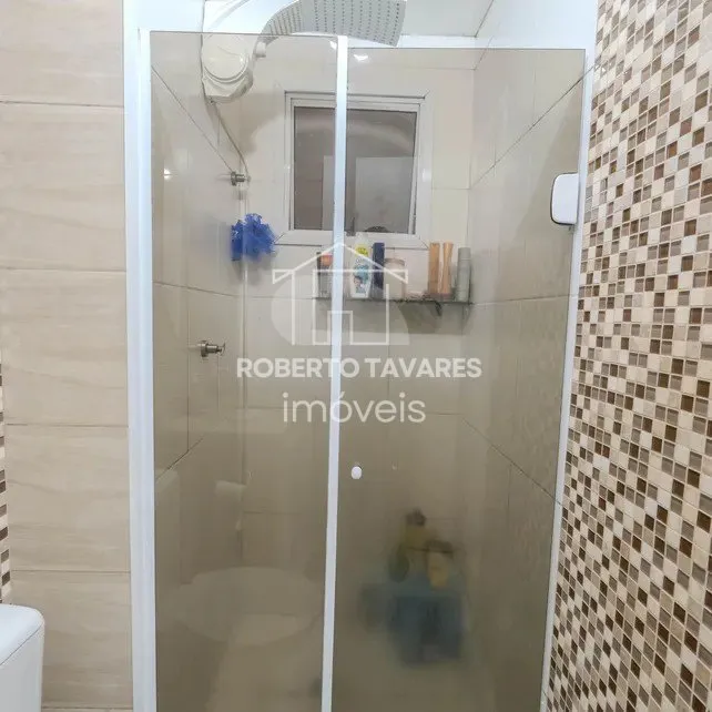 Imagem Apartamento com 2 dormitórios - Ed Central Park - 51m2 com varanda e 1 vaga.