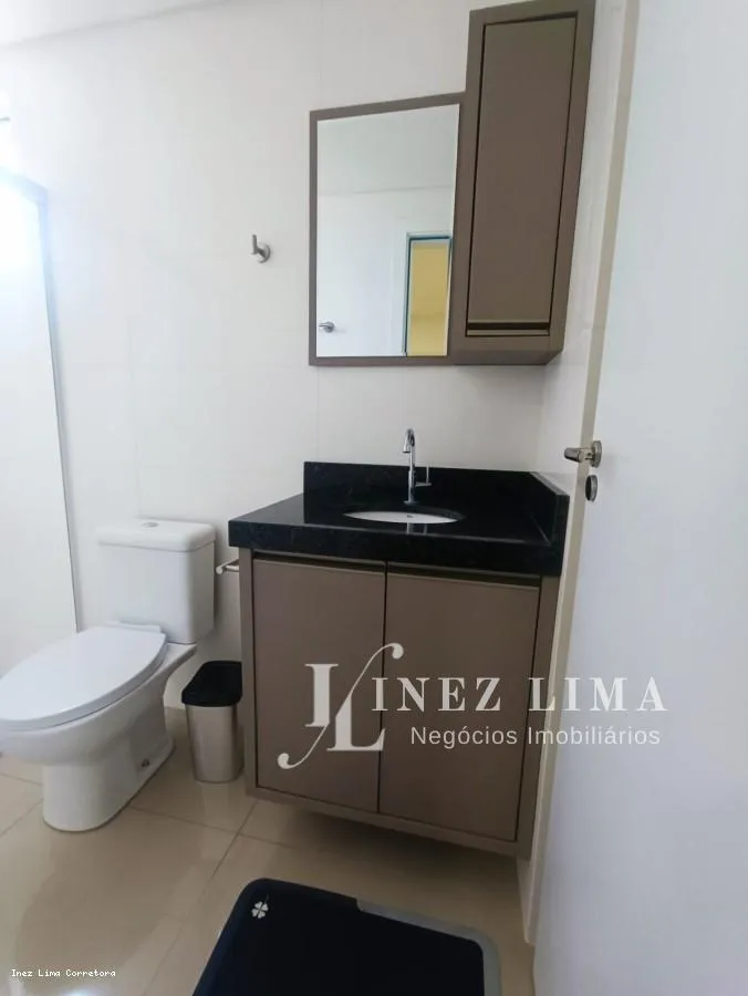 Foto do imóvel Apartamento 3 Quartos para Locação, Tabuleiro das Oliveiras, 3 dormitórios, 1 suíte, 2 banheiros, 1 vaga