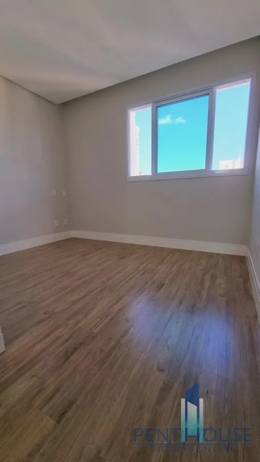 Imagem Apartamento Zona Central para Venda em Balneário Camboriú, CENTRO, 4 dormitórios, 2 suítes, 3 banheiros, 2 vagas