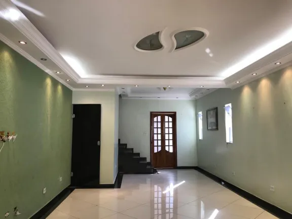 Imagem Sobrado com 3 Quartos à Venda, 200 m² em Jardim Iva - São Paulo