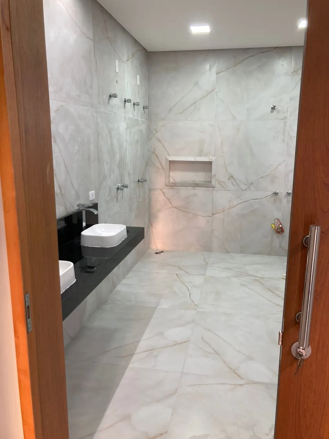 Imagem Casa à venda 3 Quartos, 1 Suite, 4 Vagas, 250M², Parque Residencial Maria Elmira, Caçapava - SP | Residencial Malibu