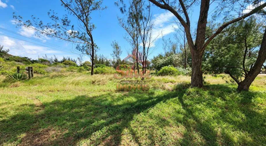 Imagem T809 | Terreno 330m² de esquina, a 50m do mar, Imara
