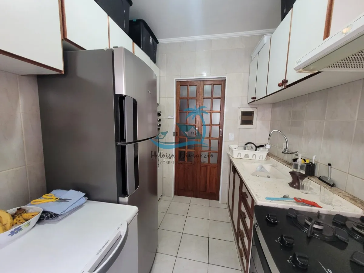 Imagem Ótimo apartamento com 2 suítes à venda a 50m da orla de Itaguá em Ubatuba