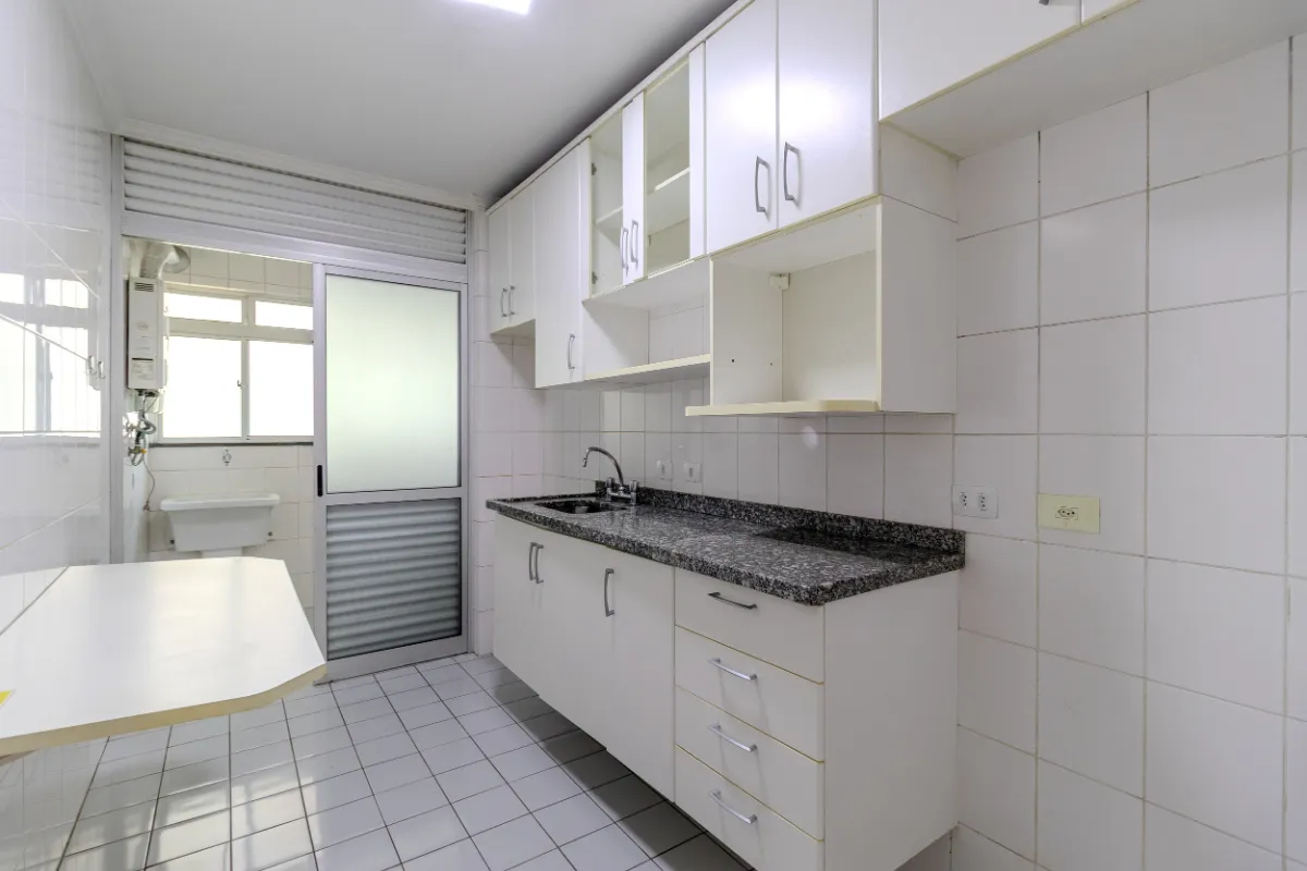 Imagem Apartamento para venda em Chácara Inglesa com 3 quartos, sendo 1 suíte, 75m2