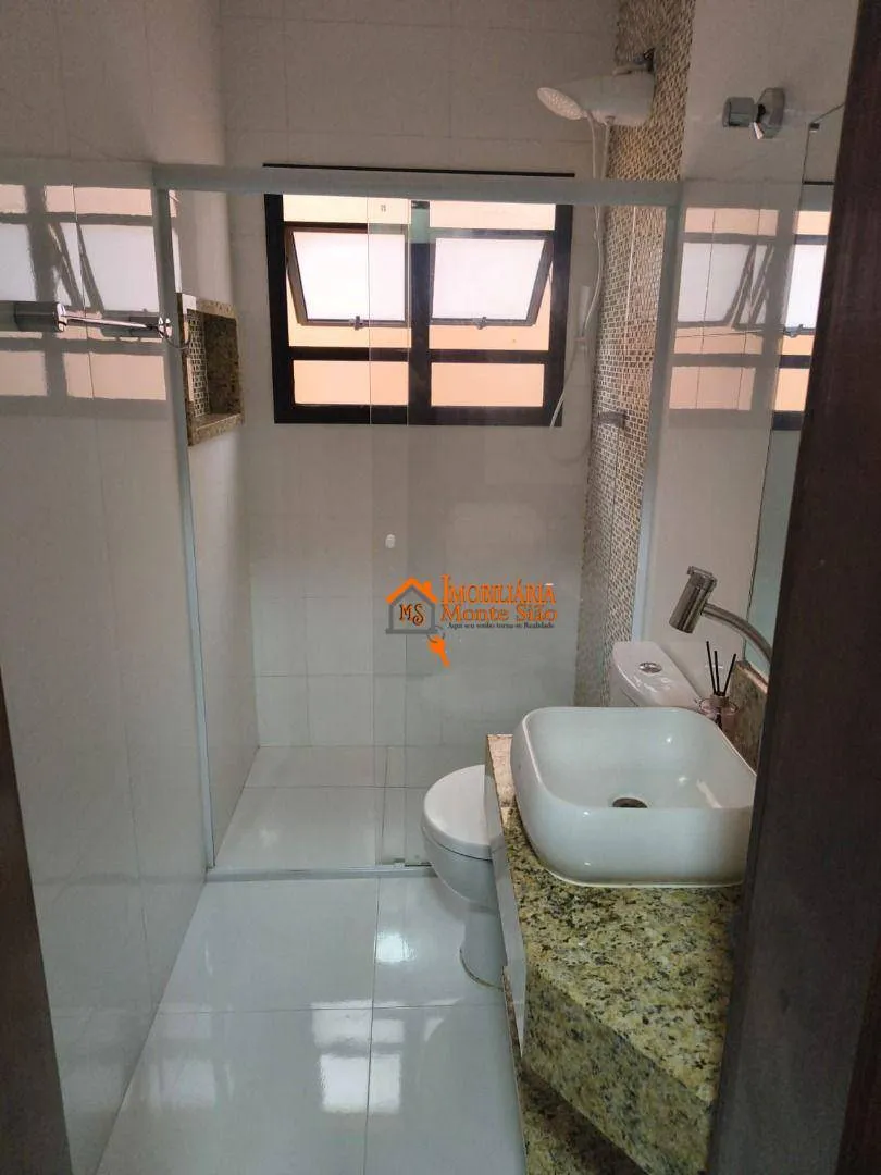 Imagem Sobrado à venda, 206 m² por R$ 830.000,00 - Jardim Valéria - Guarulhos/SP
