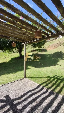 Imagem VITOR HUGO / CONDOMÍNIO FECHADO. CASA DE CAMPO DE ALTO PADRÃO MOBILIADA PRONTA PARA MORAR.